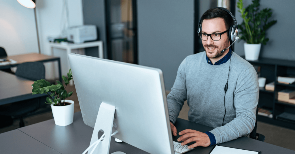 hybrid customer service strategy